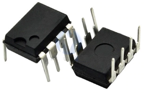 UCC27524 TI DIP8  MOSFET Gate Drivers ETA1889