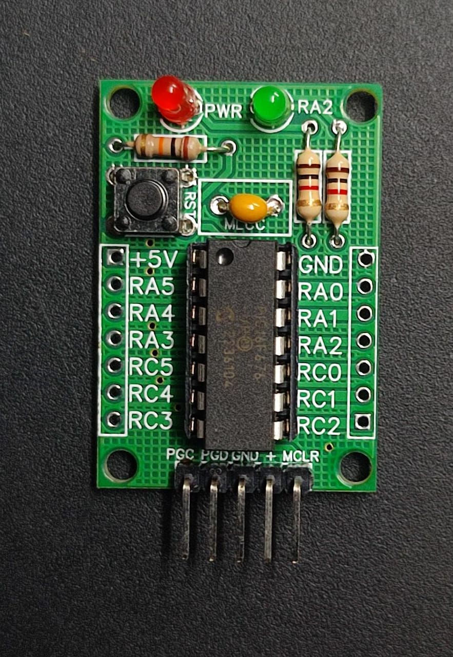 PIC16F676 PIC DEVELOPMENT BOARD ET9677