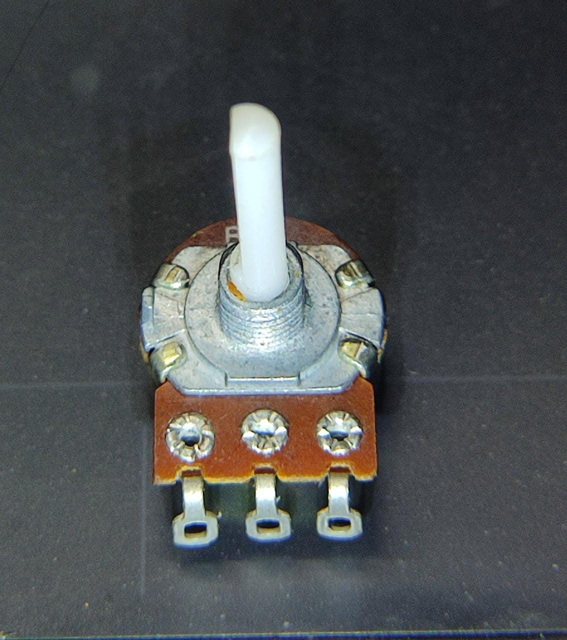 B5K OHM potentiometer ELCON ET10499