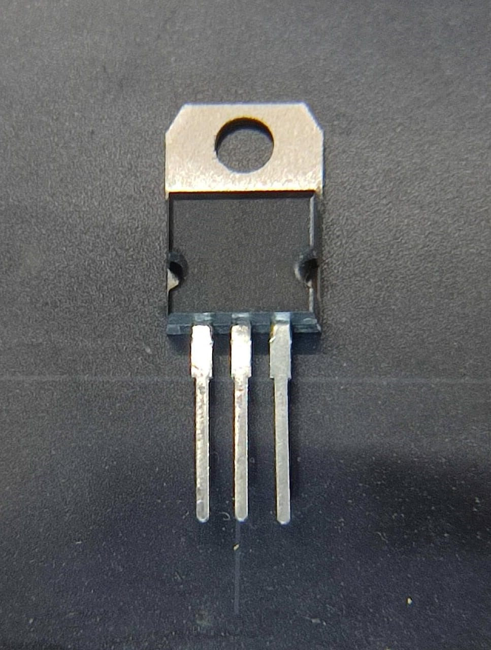 TK83005 NPN Power Transistor ETA1478